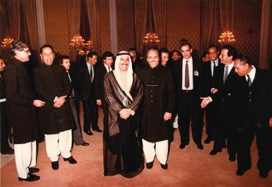 H.E. Saeed Al Nowais with a diplomatic delegation